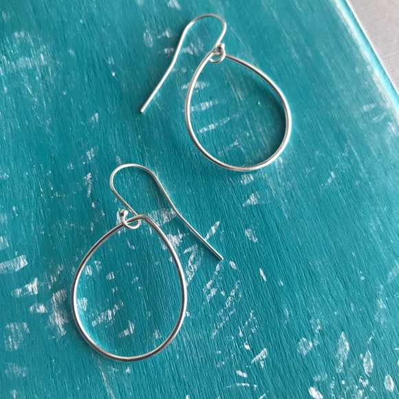 COPY - Sterling Silver petal Earrings - Picture 3 of 8